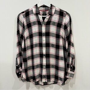 Talbots Snowflake Black White Red Plaid Collared Blouse  Women’s XS Soft